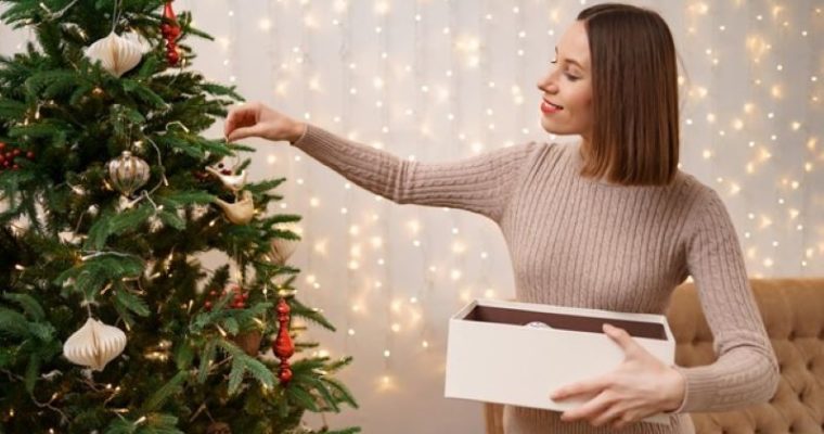 Tips for Preserving the Quality and Fire Safety of Your Christmas Tree